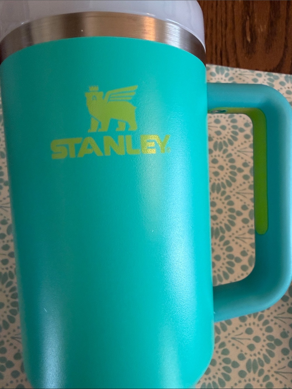 40 oz Stanley Turquoise and 30 oz Coral Insulated Travel Mugs with Handles - Picture 5 of 13